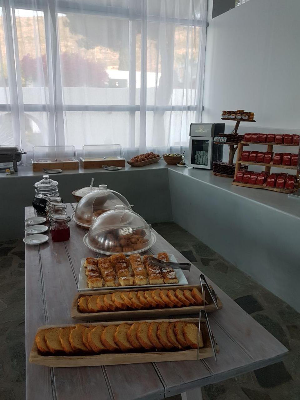 Lagada Beach Hotel Adámasz Kültér fotó