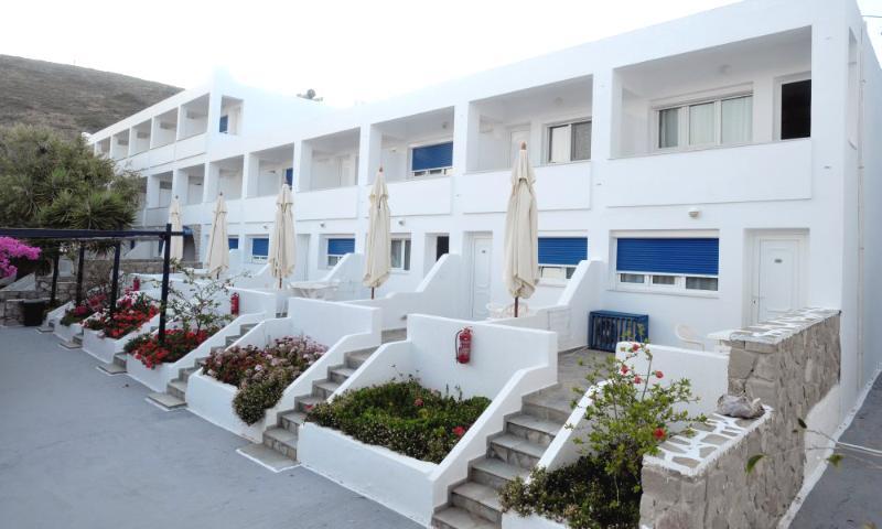 Lagada Beach Hotel Adámasz Kültér fotó